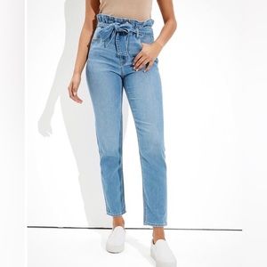 American Eagle Women’s High-waist Mom Belted Jeans Size 10